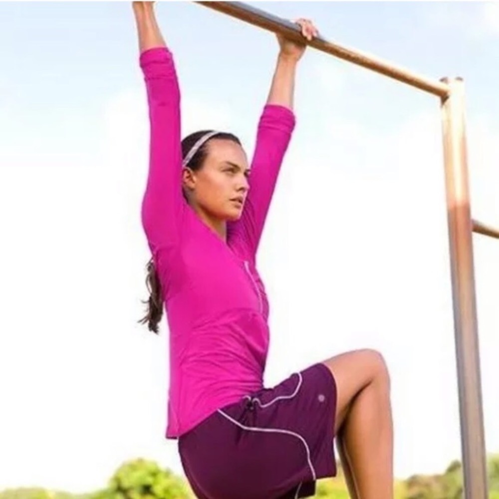 10. Athleta Pump It Up Long Sleeve Running Top